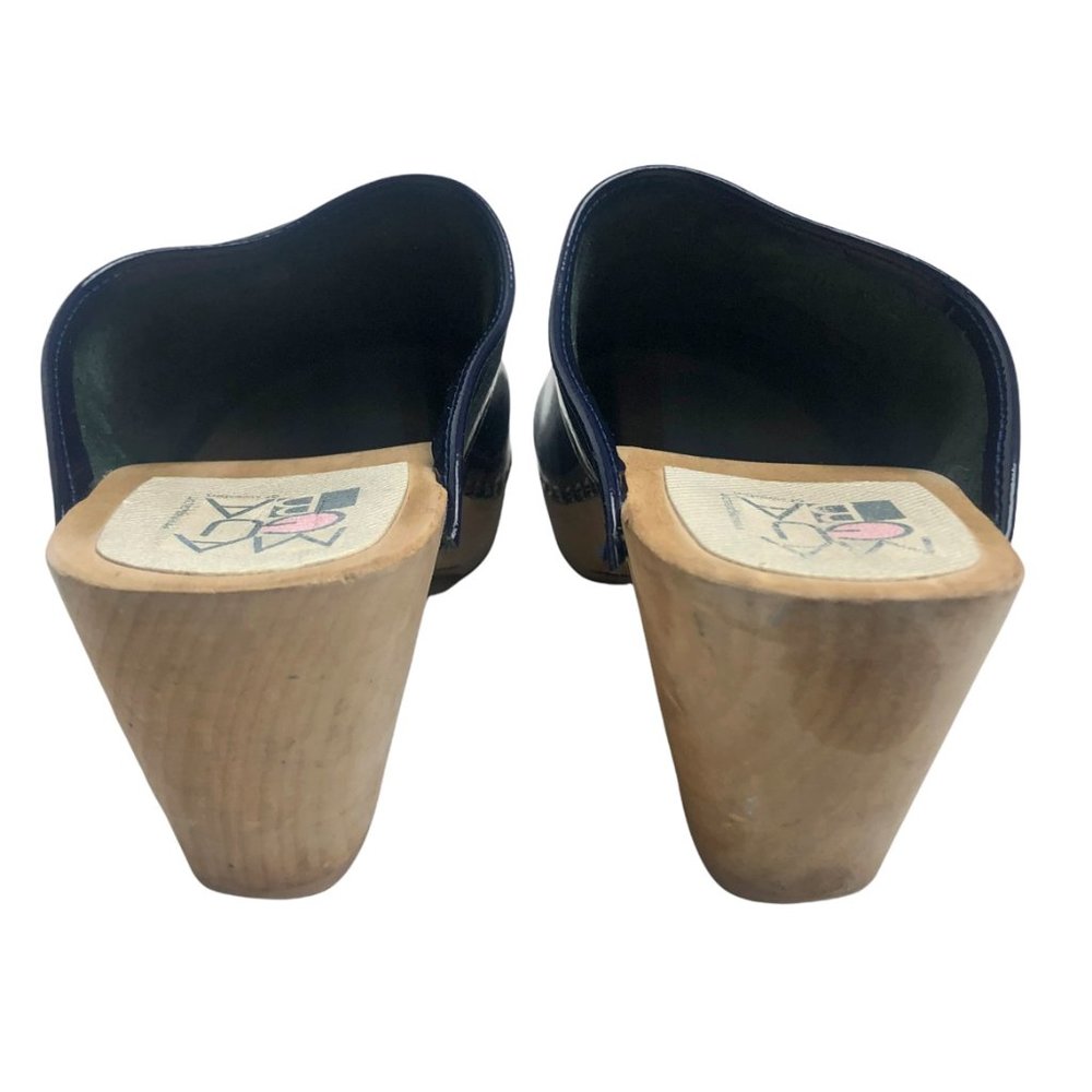 Maguba | Berkeley Dark Navy Blue Leather Clogs - Picture 3 of 9